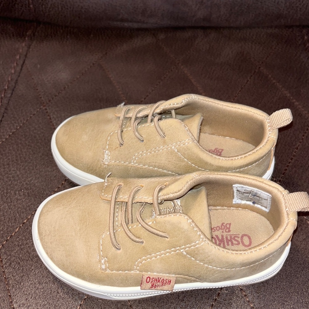 Tan Oshkosh toddler sneakers